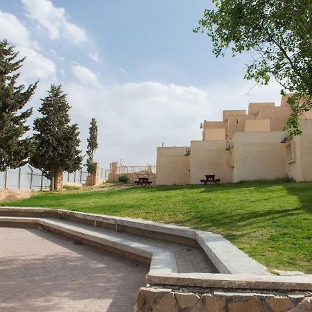Hi - Mitzpe Ramon Hostel Экстерьер фото