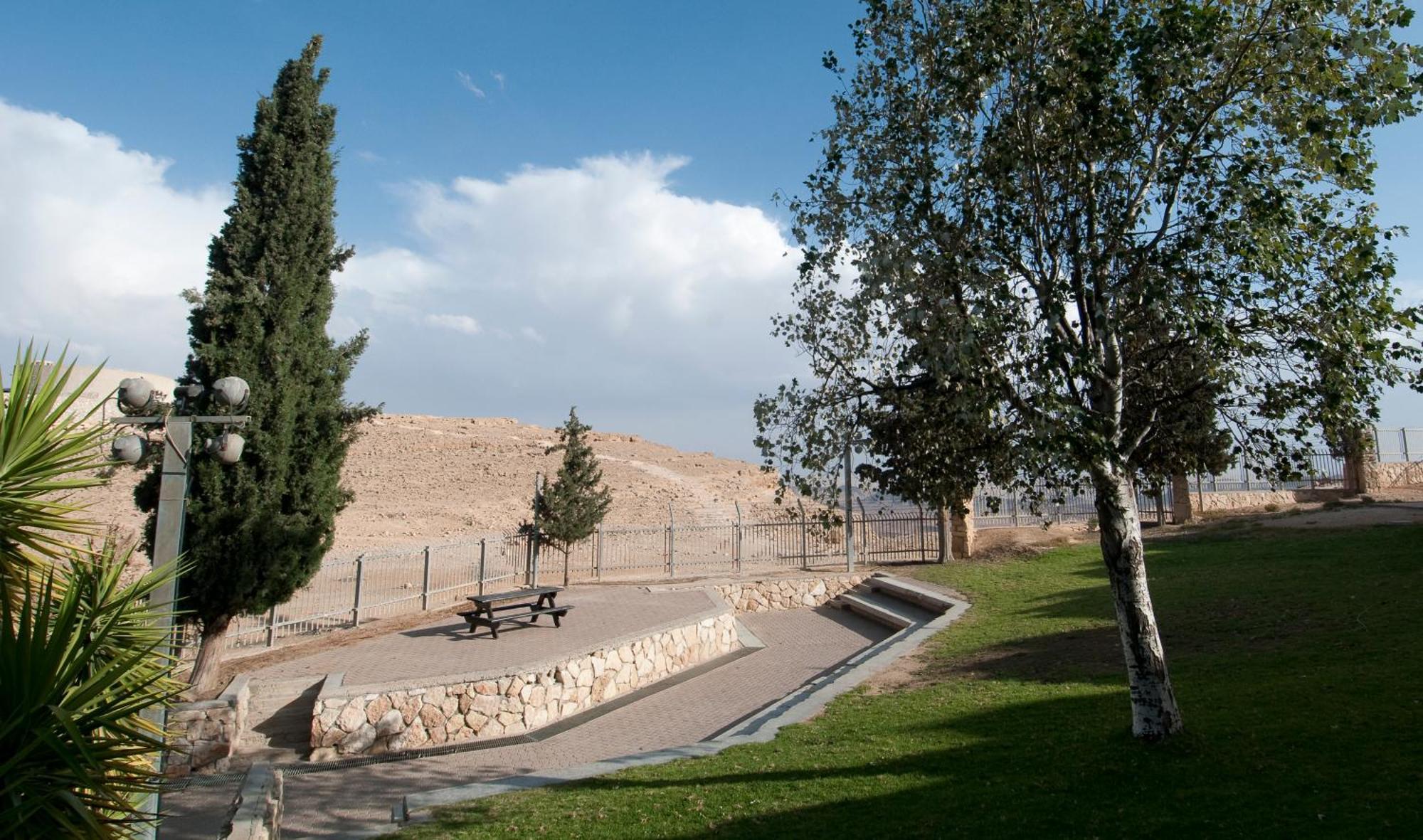 Hi - Mitzpe Ramon Hostel Экстерьер фото