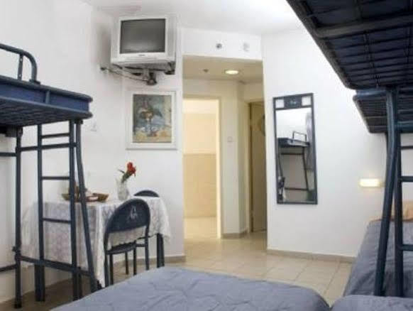 Hi - Mitzpe Ramon Hostel Экстерьер фото