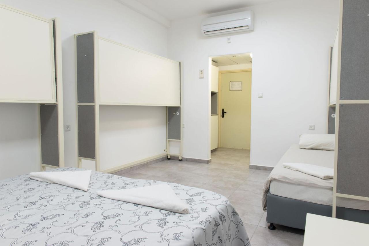 Hi - Mitzpe Ramon Hostel Экстерьер фото